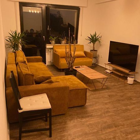 Nice Cozy Appartment Реміх Екстер'єр фото